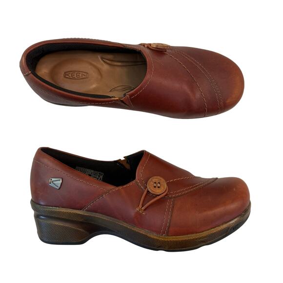 Keen Mora Button Slip On Size 7.5 Brown Leather Wedge Loafer Clog Slip On - Picture 1 of 10